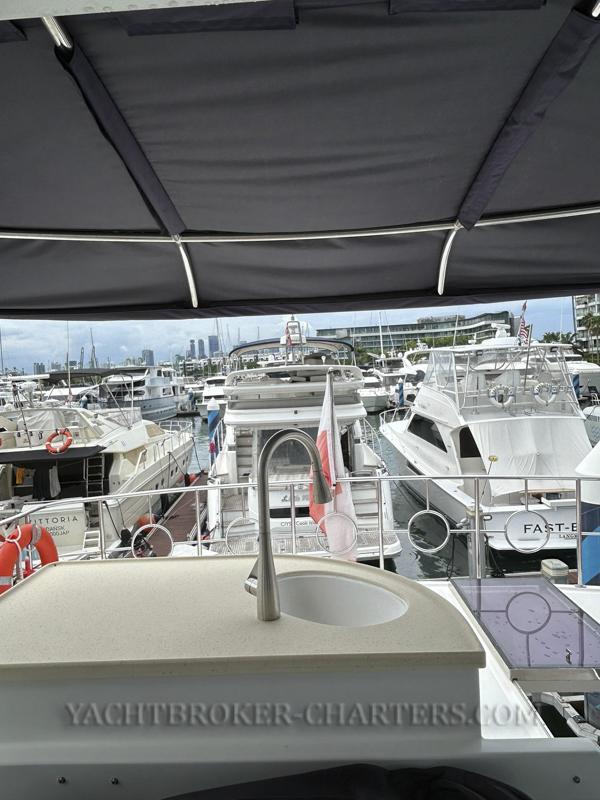 Aquitalia Trawler 53