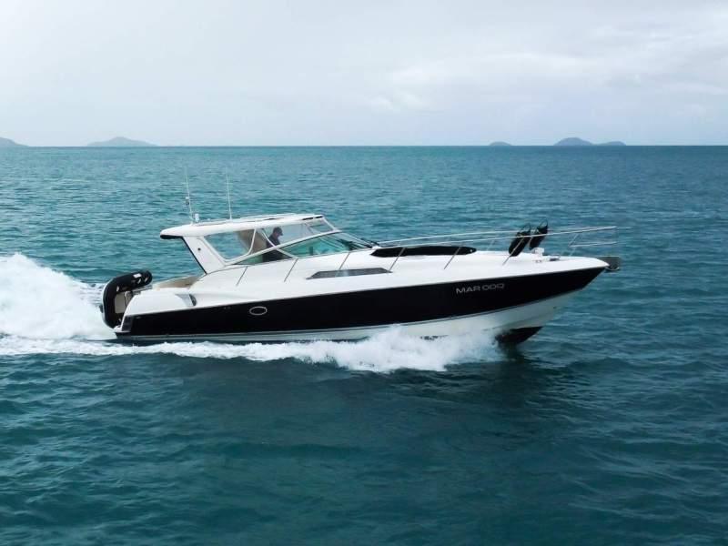 Riviera M400 Sports Cruiser