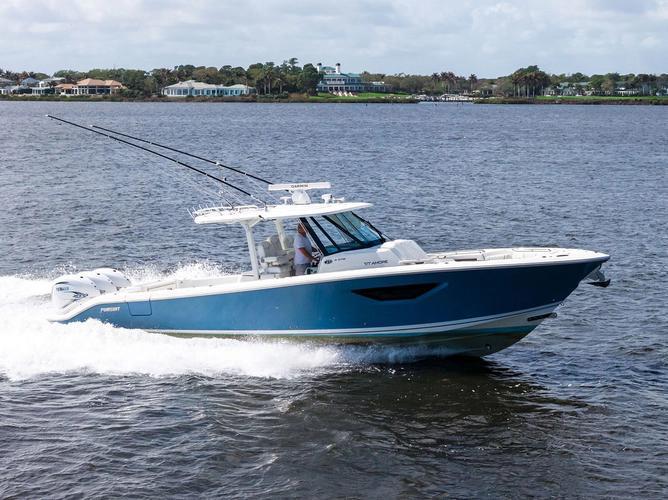 Pursuit S 378 Sport