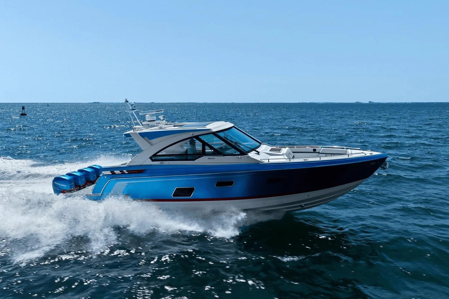 Formula 400 SUPER SPORT CROSSOVER