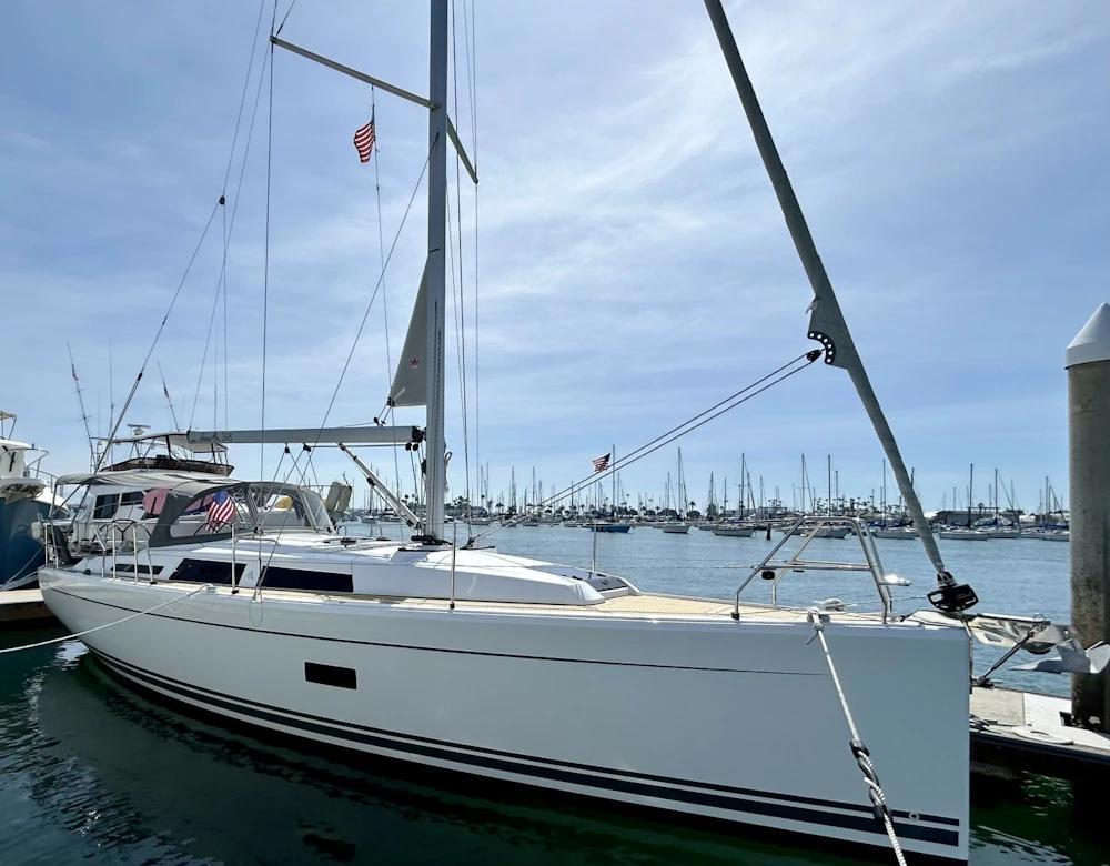 Hanse 348