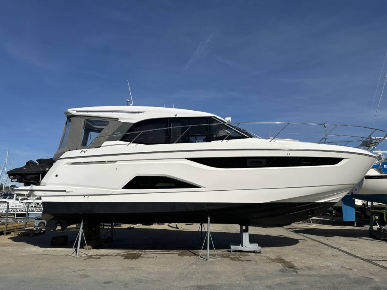 Bavaria R40