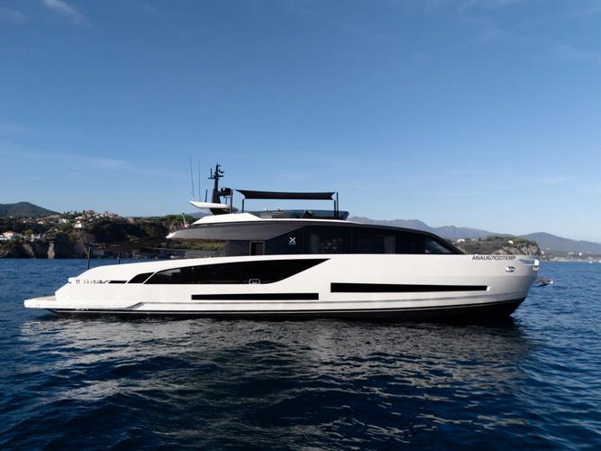 Extra Yachts X90 FAST