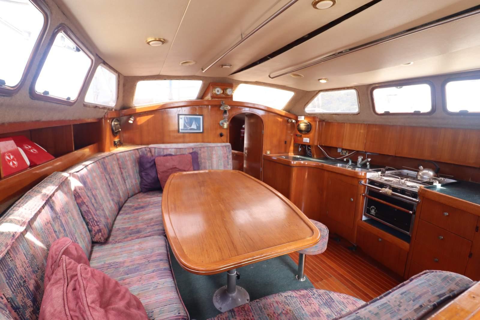 Bluewater Cruising Yachts 400 AU