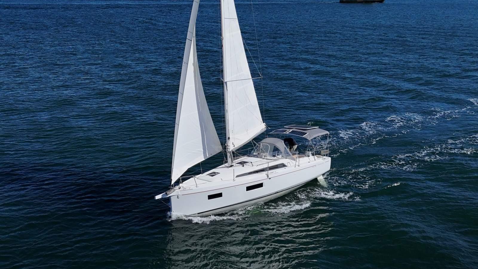 Beneteau Oceanis 34.1