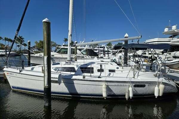Hunter 326