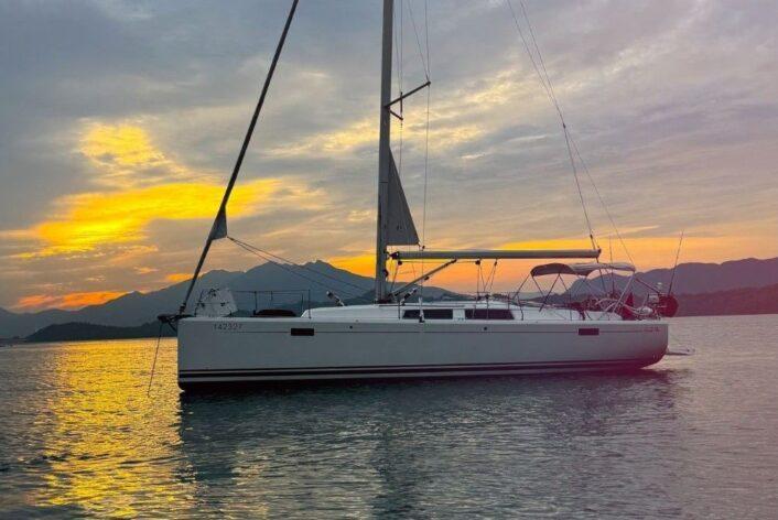 Hanse 385