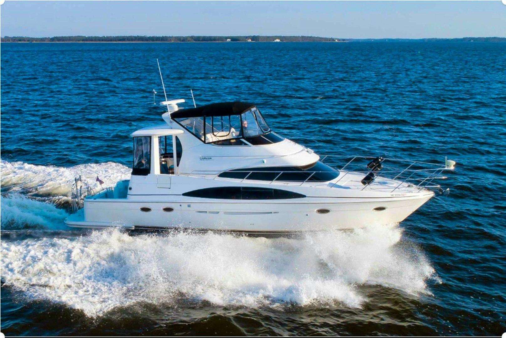 Carver 44 CPMY