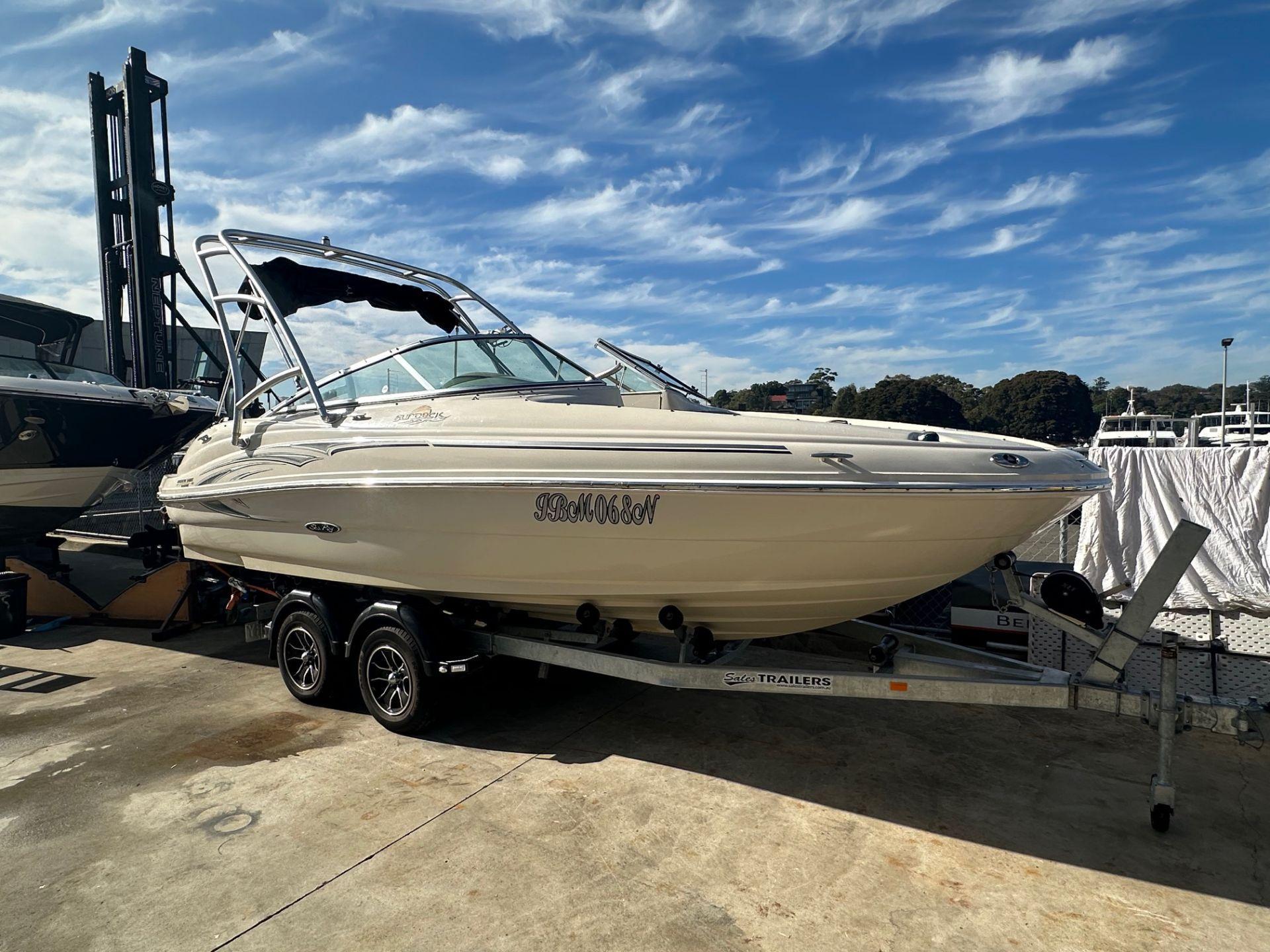 Sea Ray 200 Sundeck