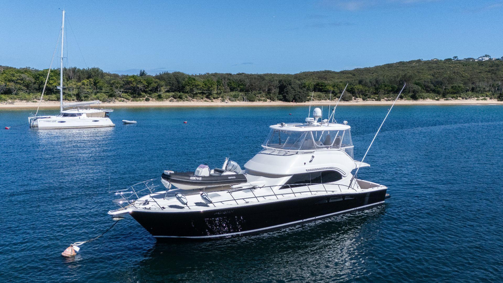 Riviera 51 Flybridge