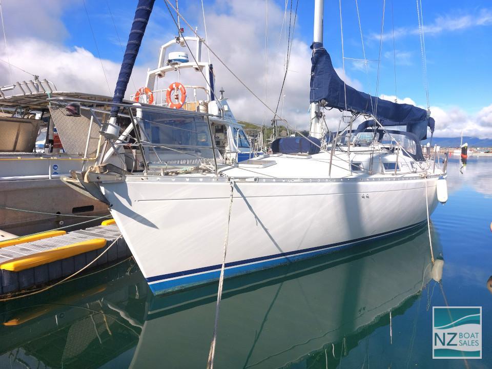 Beneteau Moorings 38