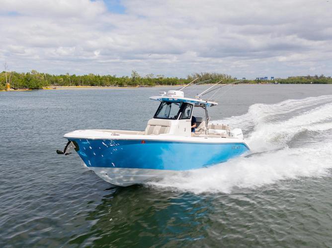 Solace Boats 32 CS