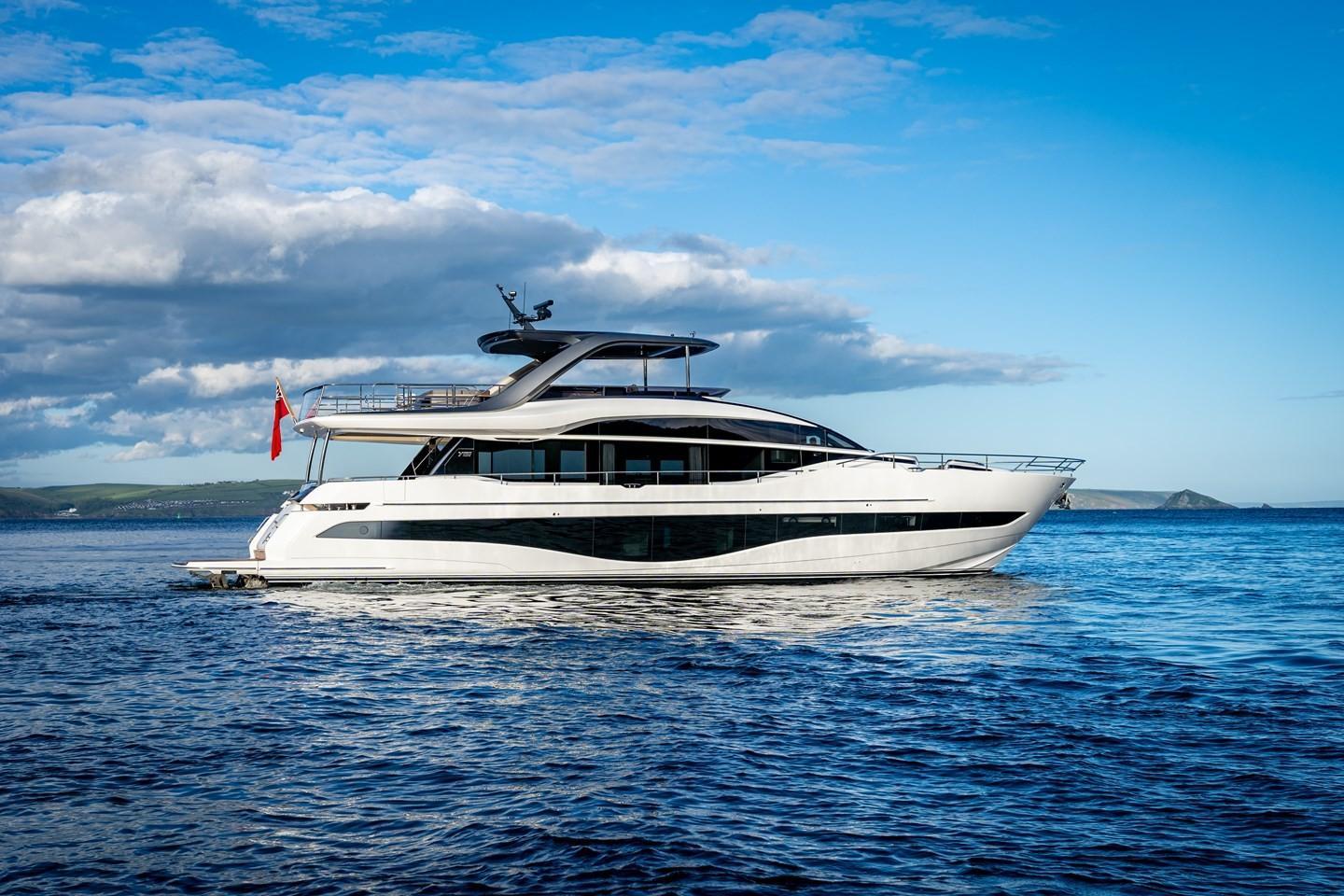 Princess Yachts Y85