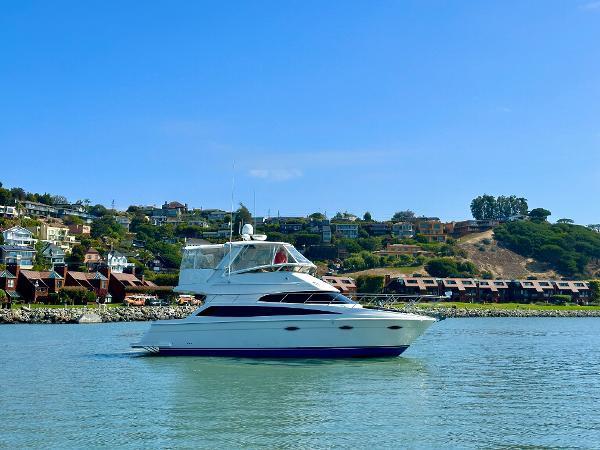 Carver 43 Super Sport