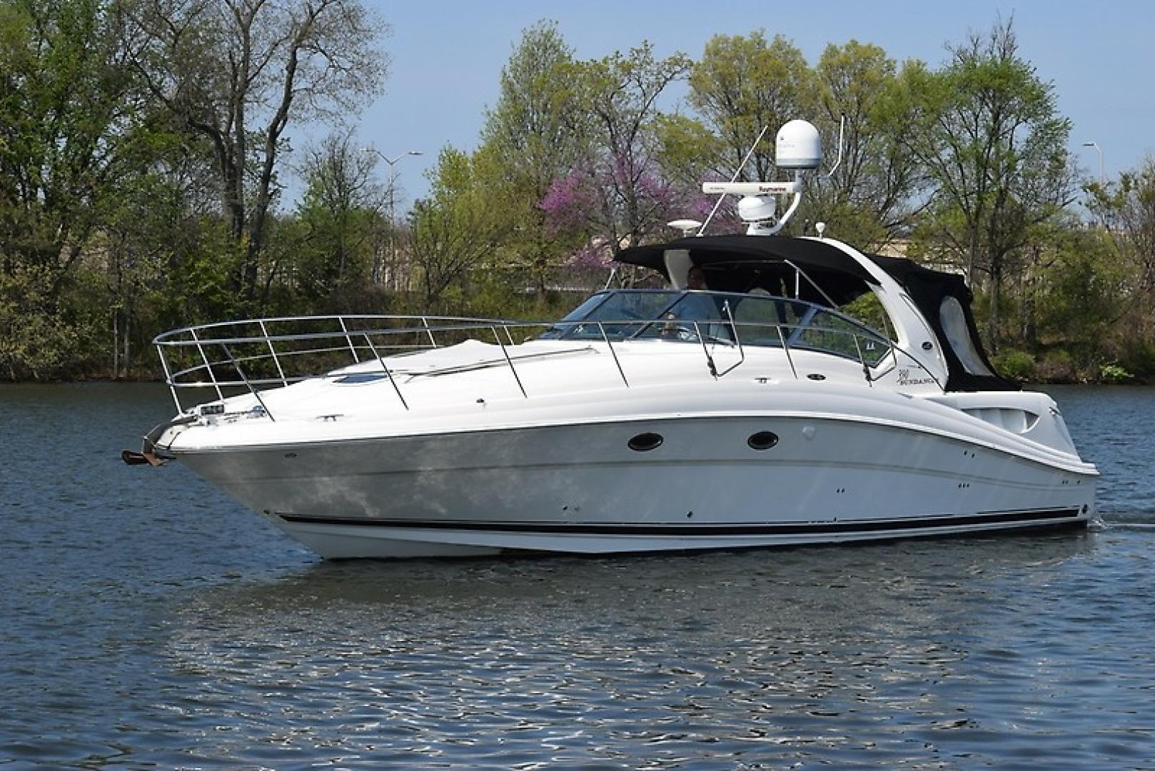 Sea Ray 390 Sundancer