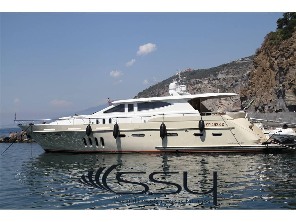 Pacific Shipyard Prestige S205