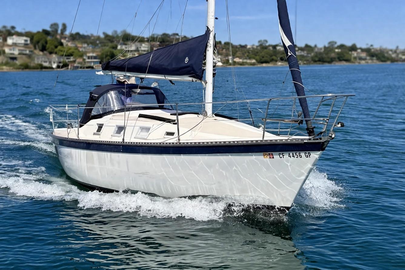 Lancer 28 Sloop