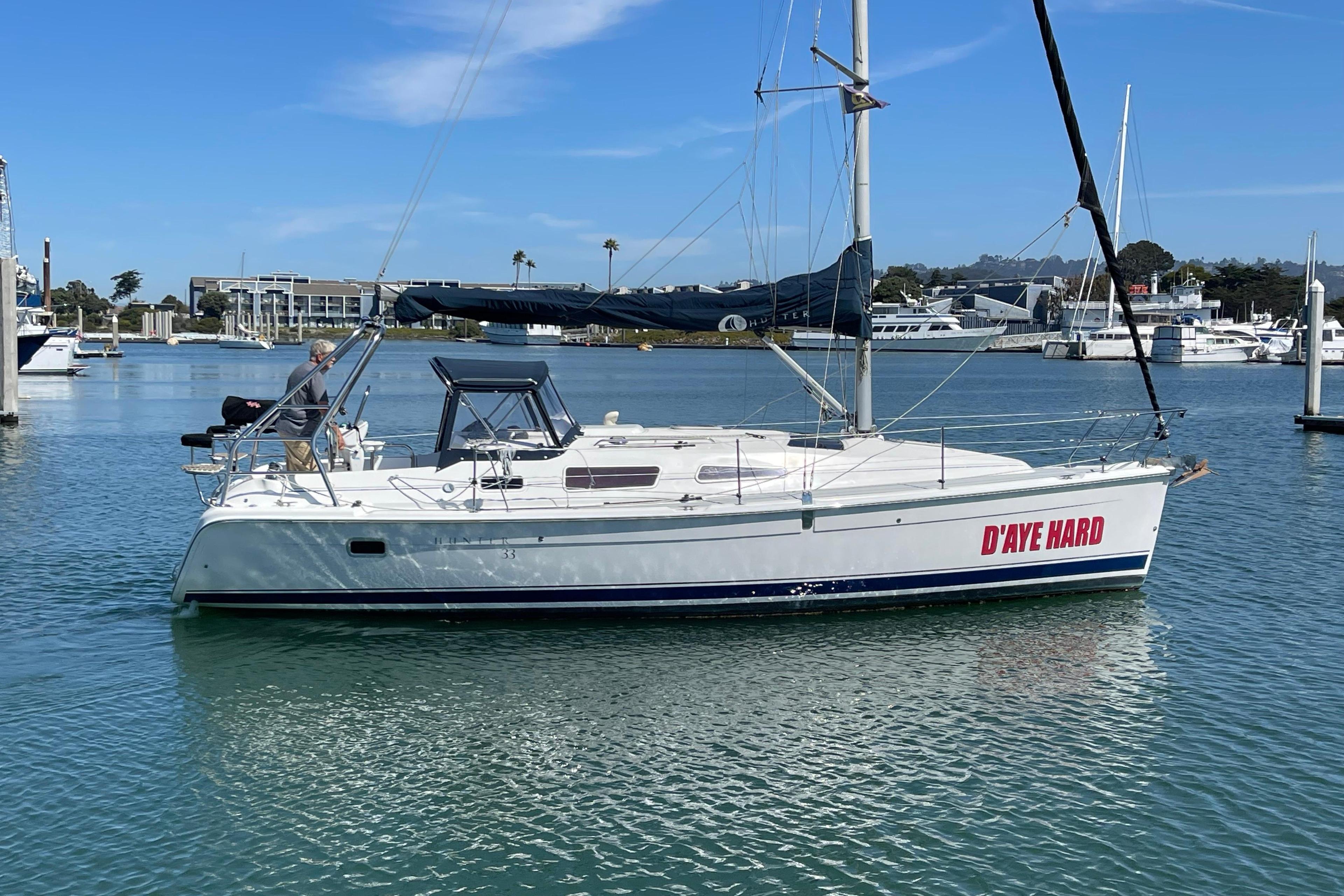 Hunter 33.5