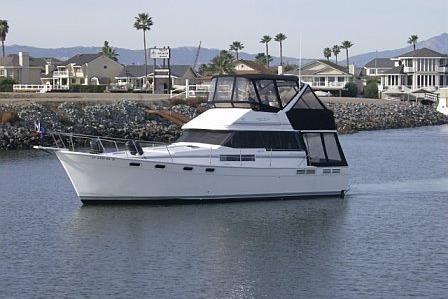 Bayliner 3888 Motoryacht