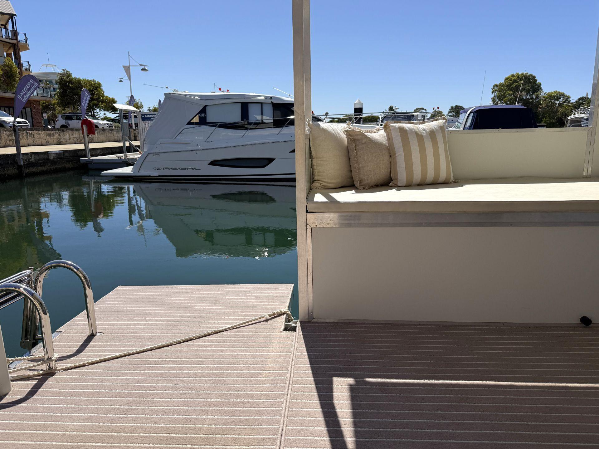 Photo 34