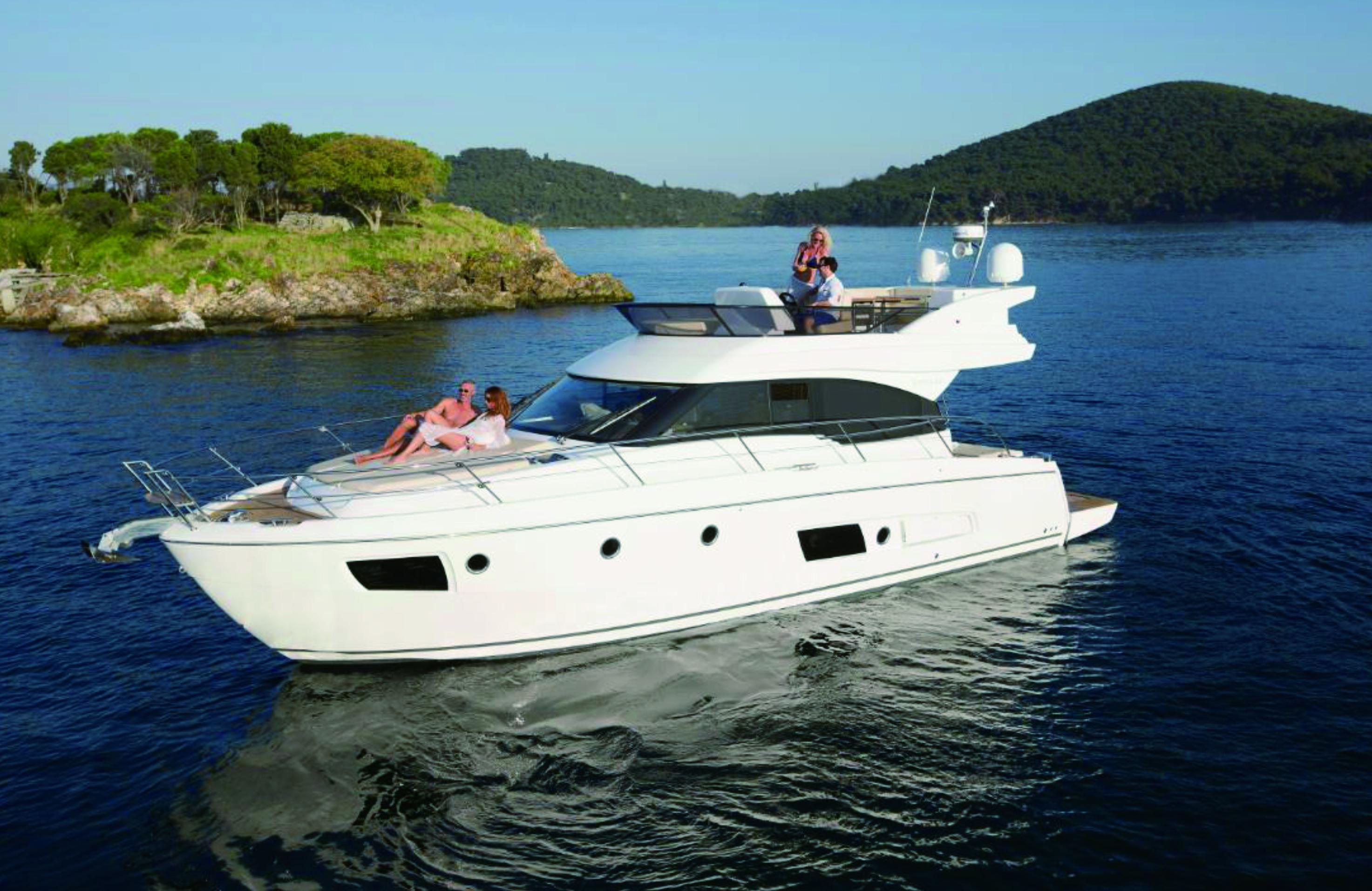 Bavaria Virtess 420 Flybridge