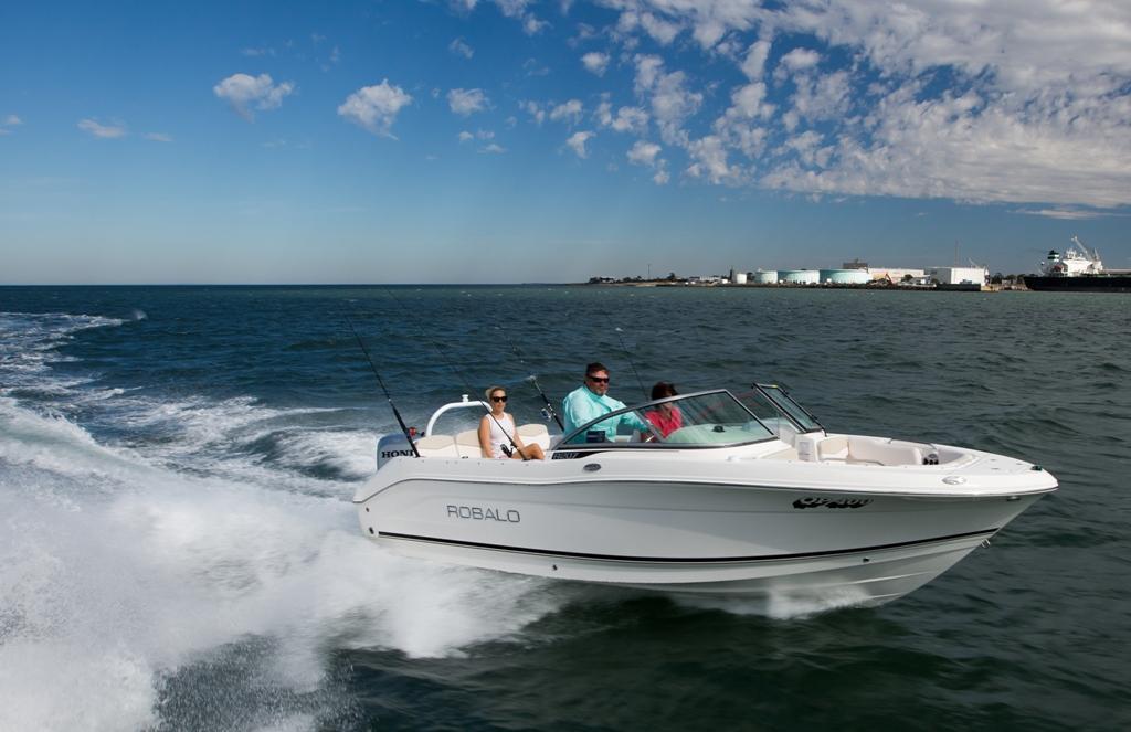 Robalo R207