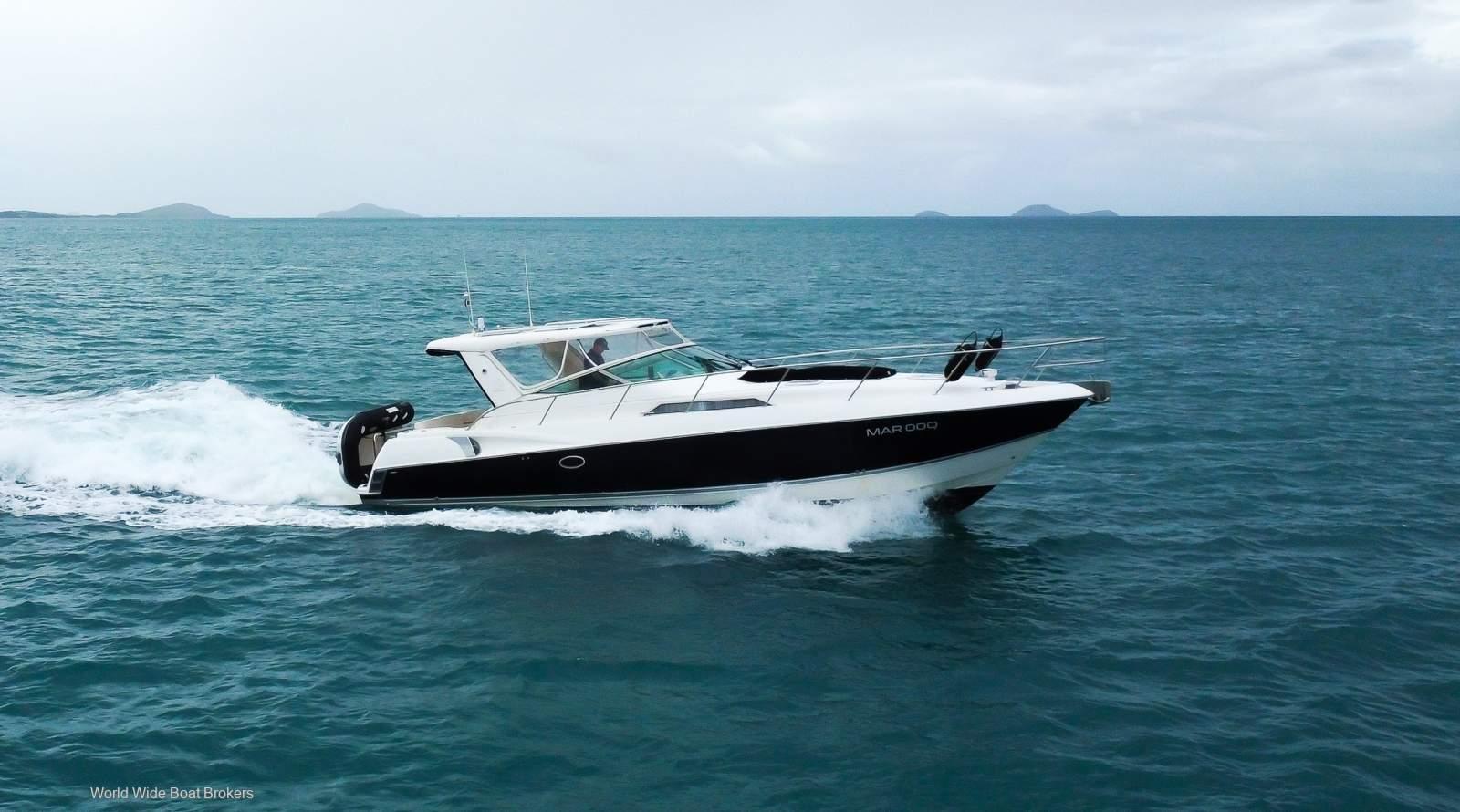 Riviera M400 Sports Cruiser
