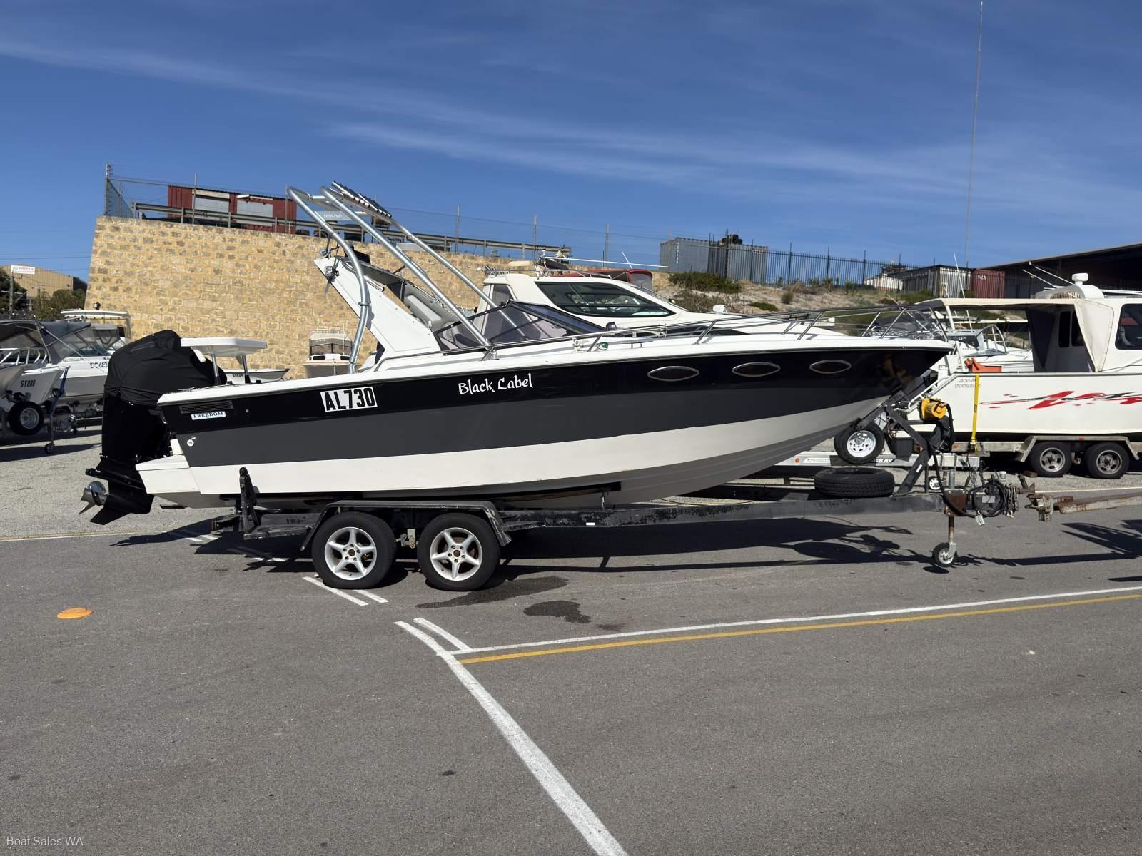 Freedom 6.50 Cabin Cruiser