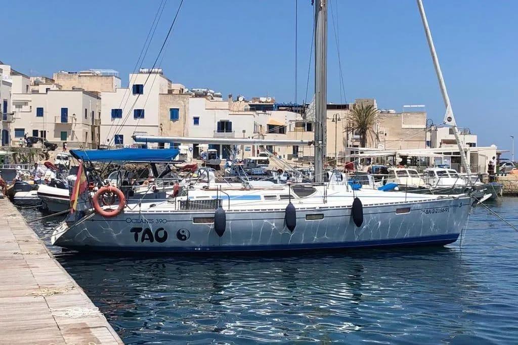 Beneteau Oceanis 390