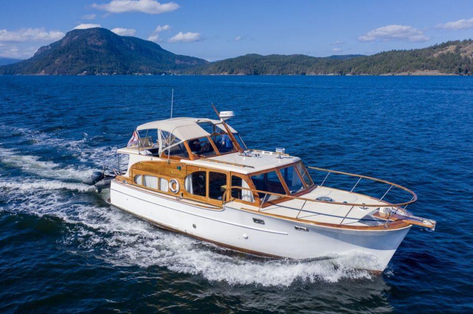 Monk Triple Deck Cruiser 41