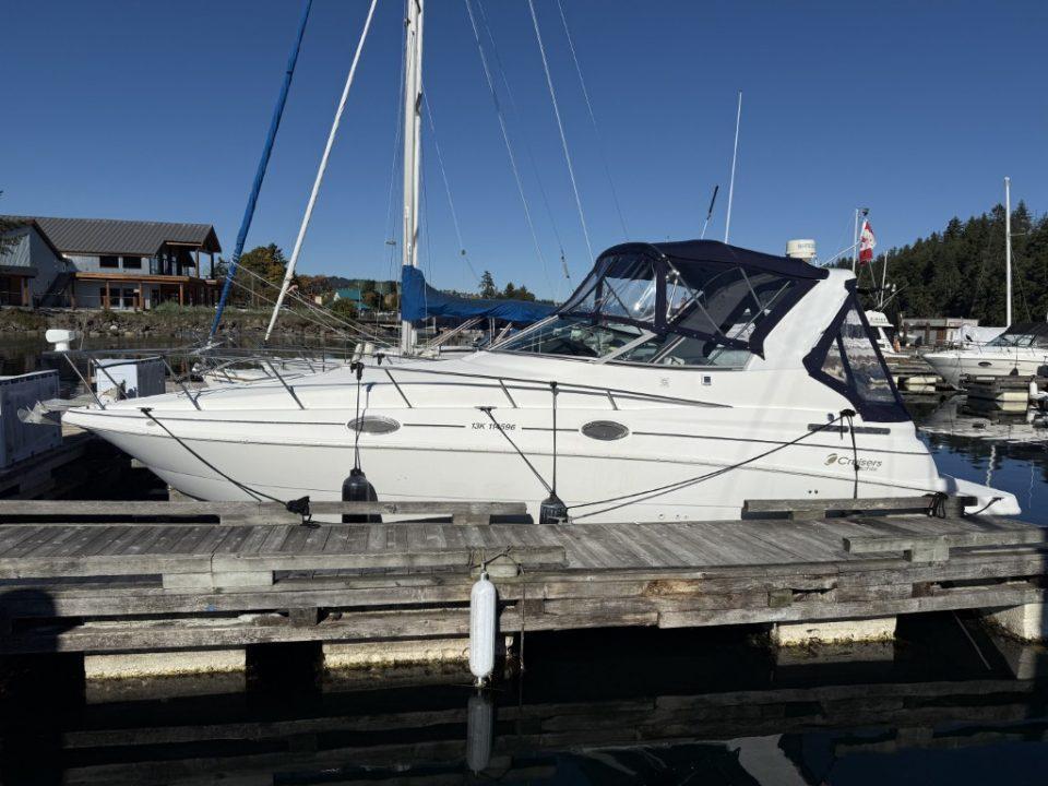Cruisers Yachts 2870 Express