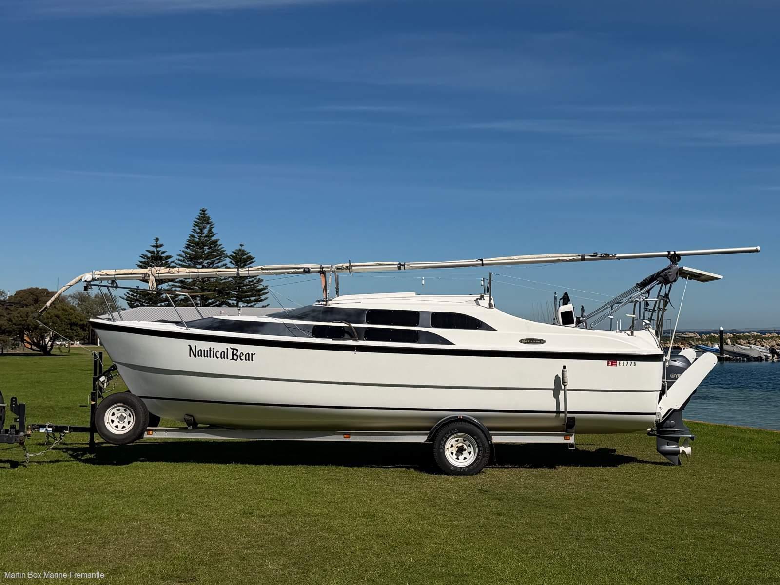 MacGregor 26M
