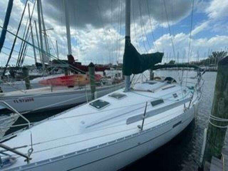 Beneteau Oceanis 311