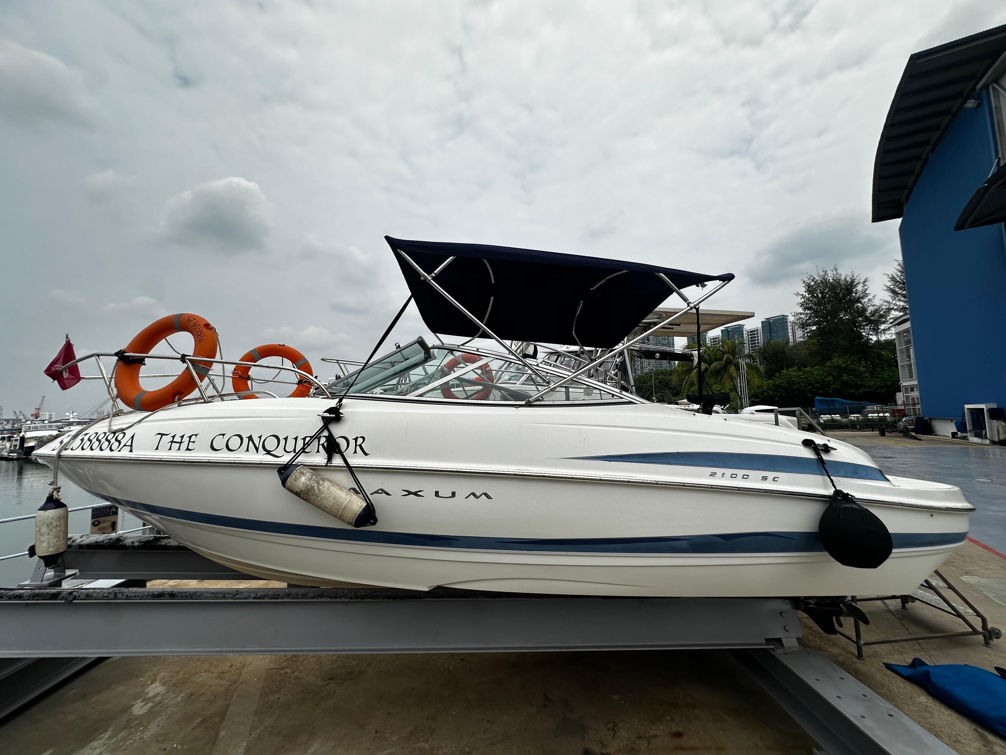 Maxum 2100 SC