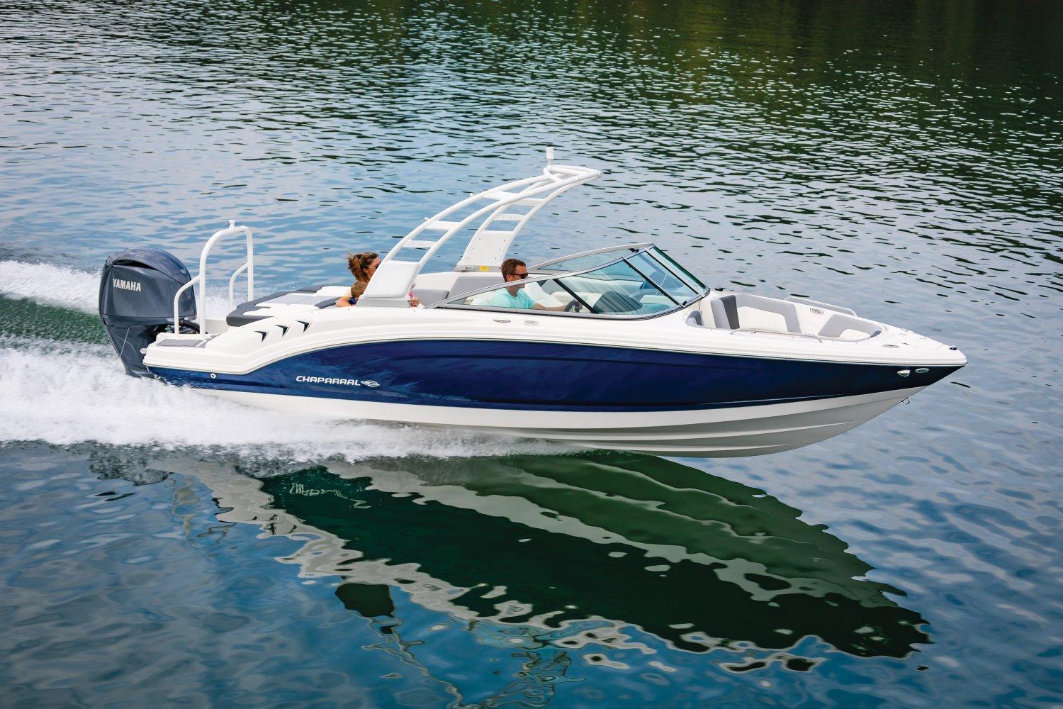 Chaparral 23 Sport Outboard