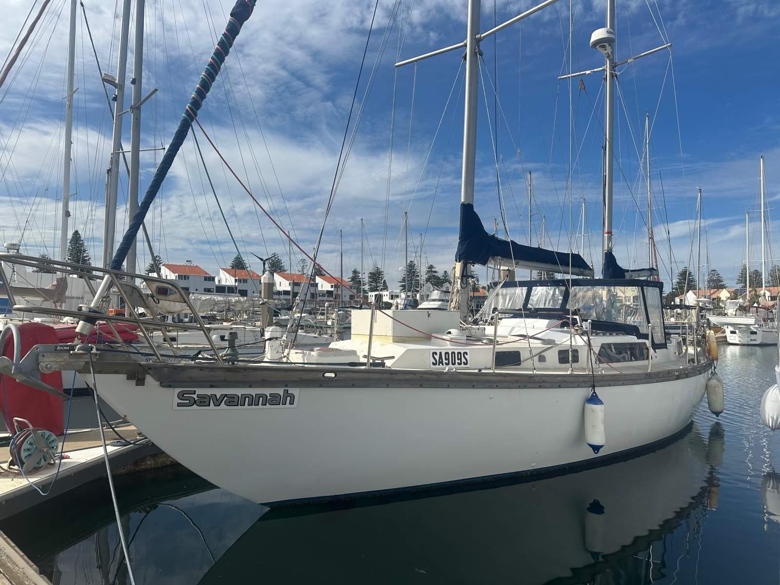 Roberts 46 Centre Cockpit