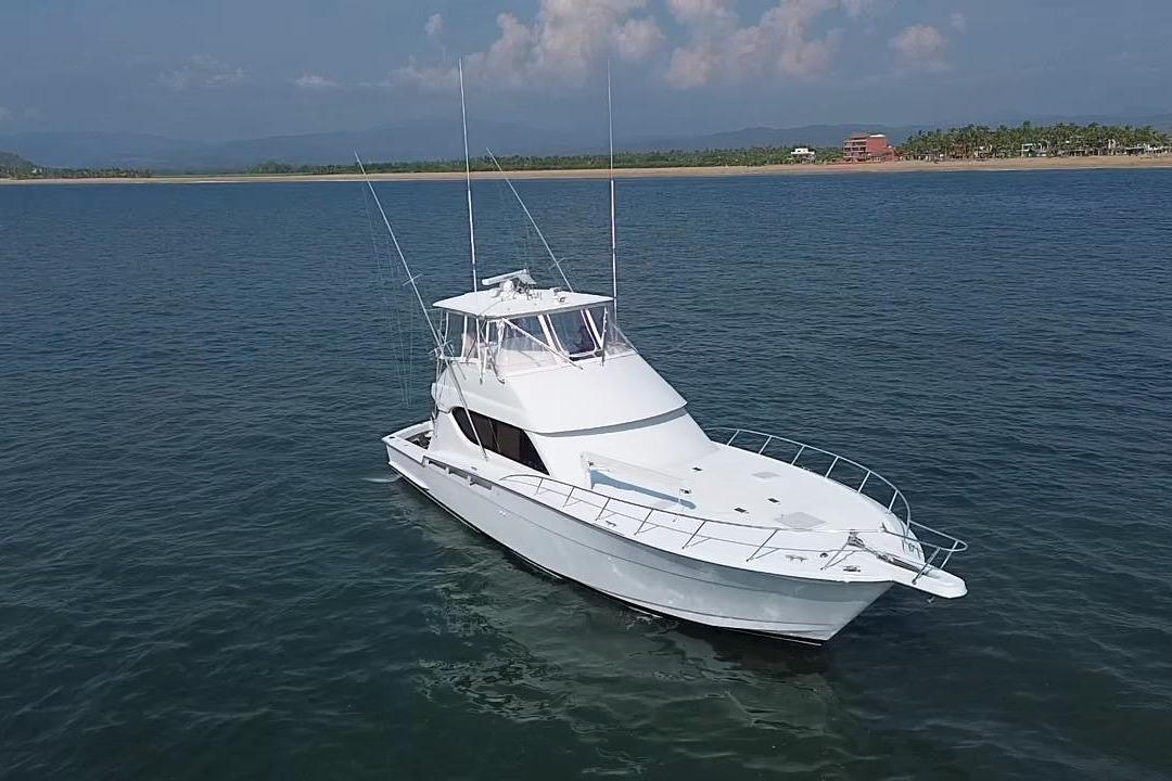 Hatteras 55 Convertible