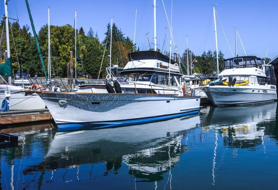 Trojan 3700 Sea Voyager