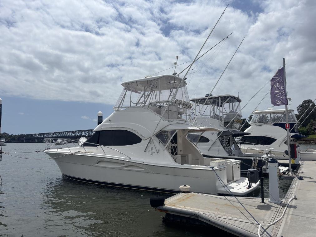 Riviera 37 Open Flybridge