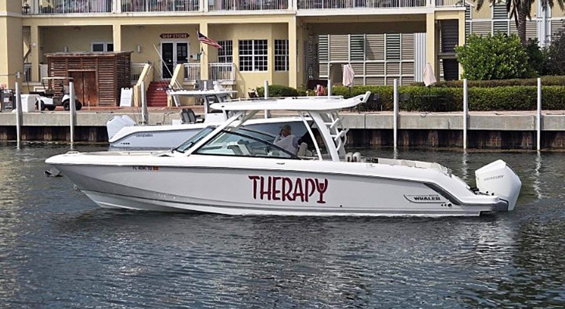 Boston Whaler 320 Vantage