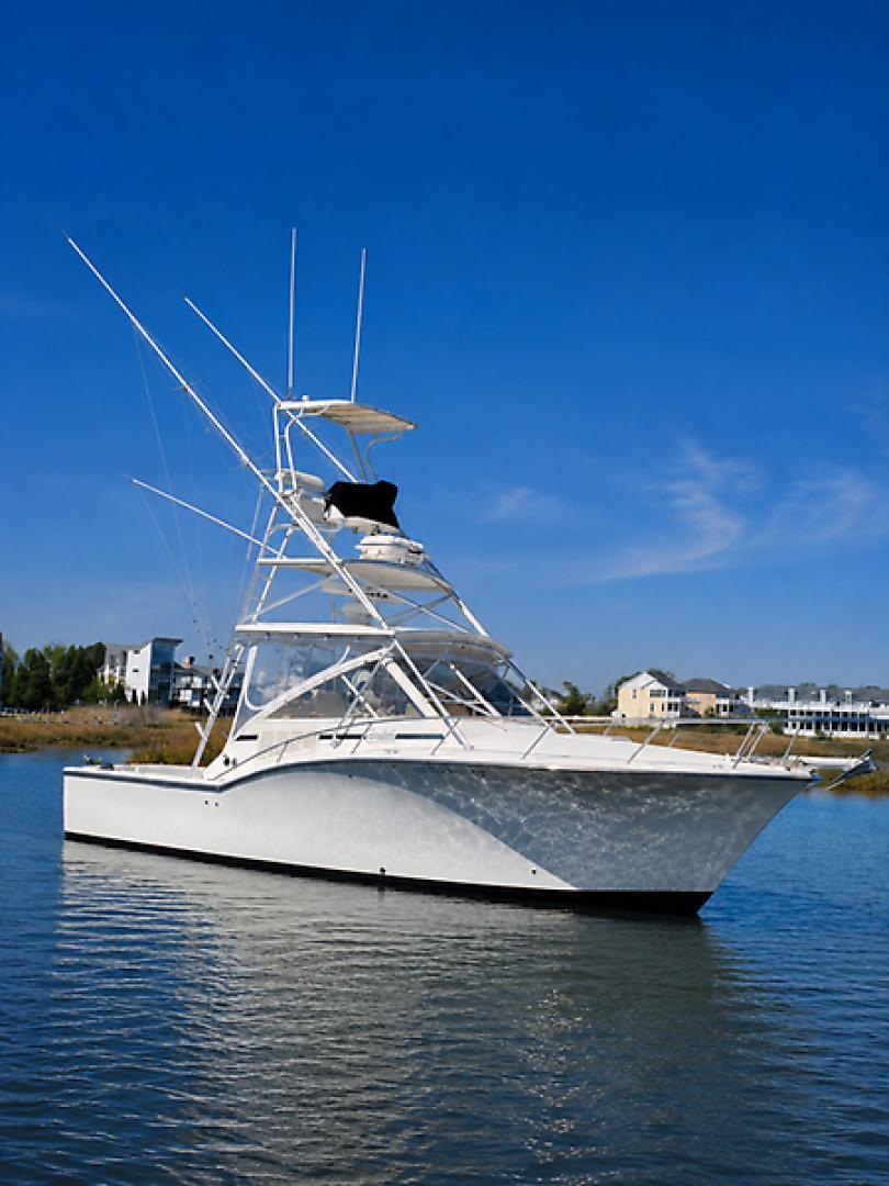 Carolina Classic 32 Express