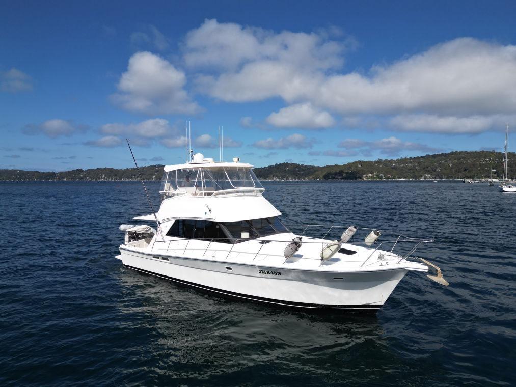 Riviera 43 Open Flybridge