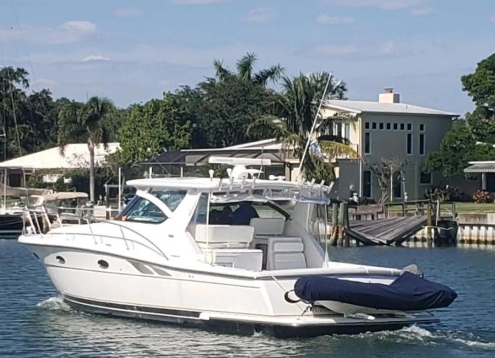 Tiara Yachts 3800