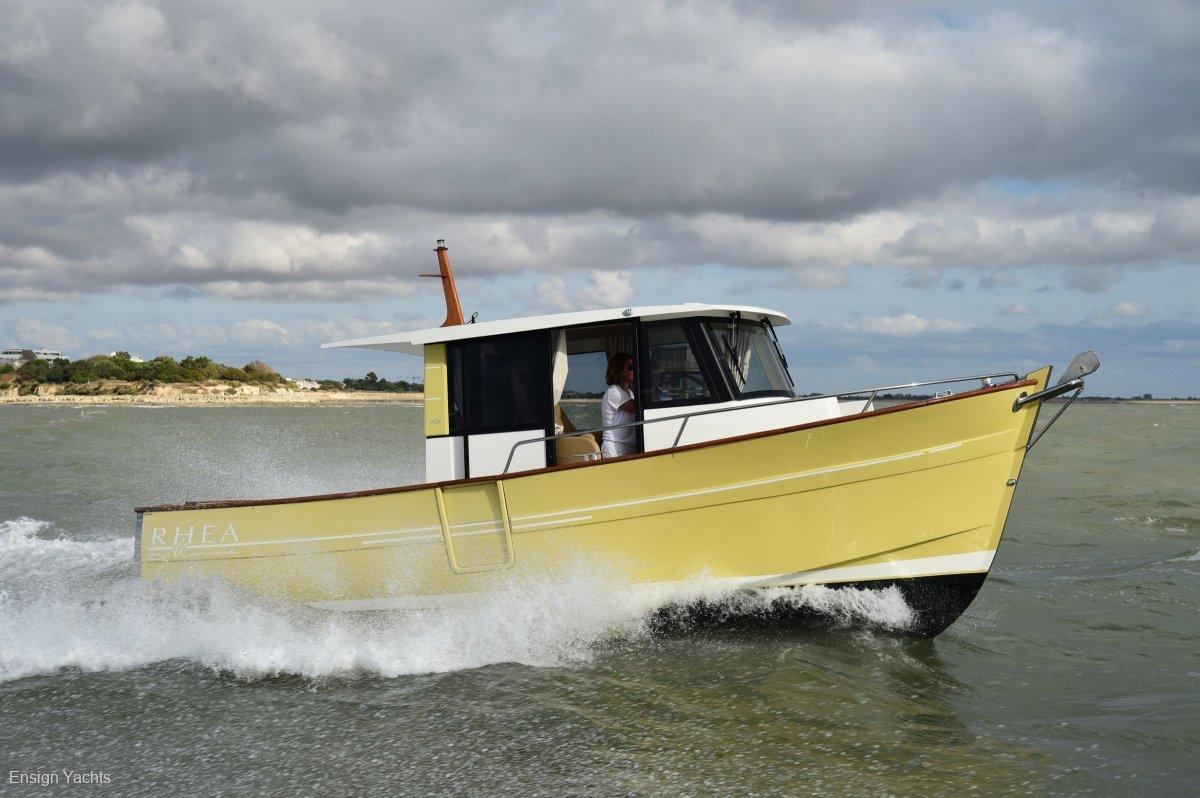Rhea 730 Timonier