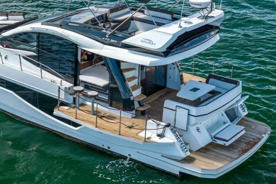 Galeon 470 Sky