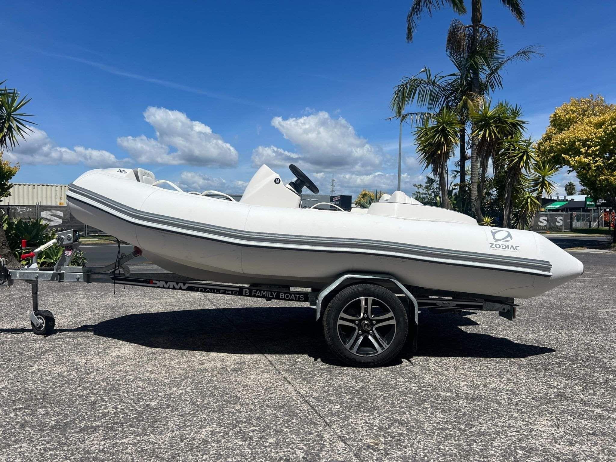 Zodiac Yachtline 360