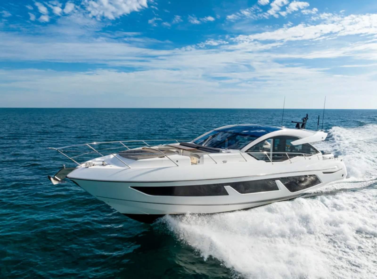 Sunseeker Predator 74