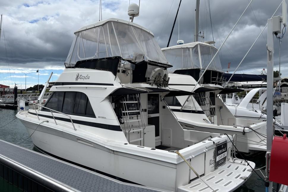 Riviera 3300