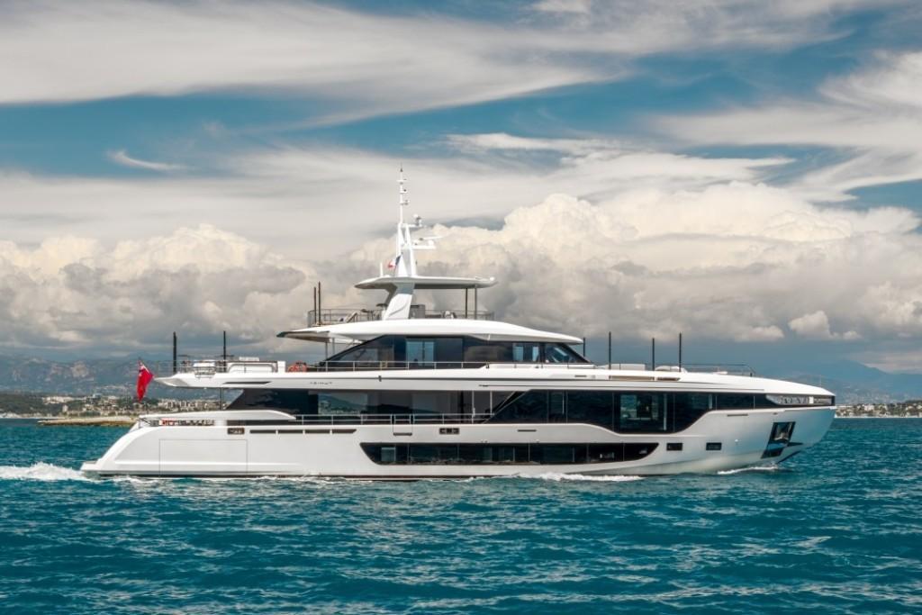 Azimut Grande 36M
