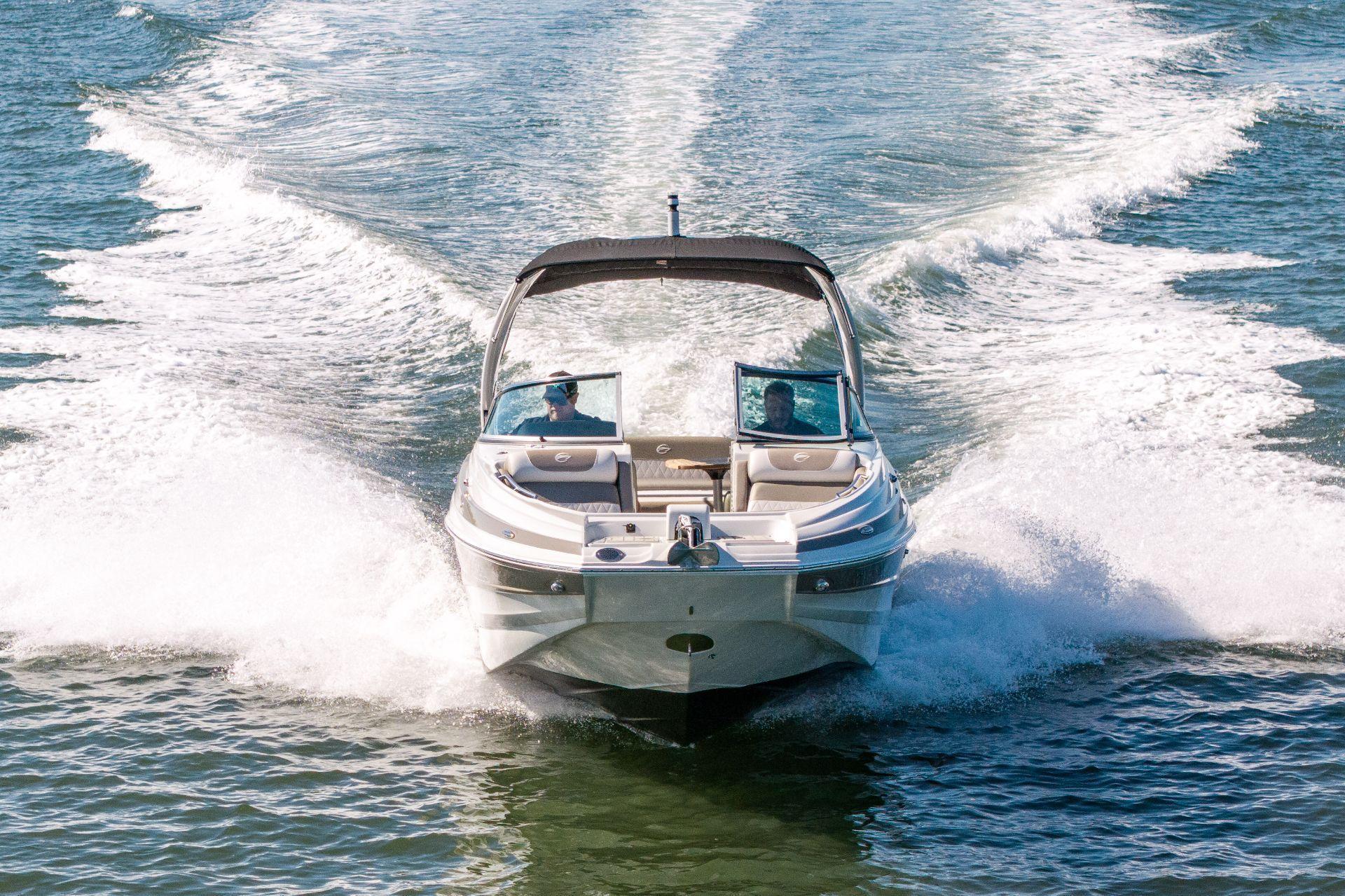 Crownline E275